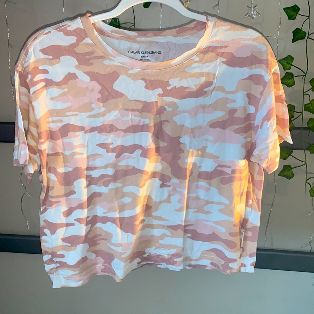 Calvin Klein Jeans camo tee